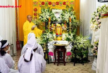 Đọc Kinh Sám Hối Tiêu Nghiệp: Con Đường Thanh Lọc Tâm Linh