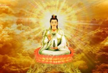 Ngày Vía Quan Âm - Tôn Vinh Lòng Từ Bi Và Cầu Nguyện Cho Bình An