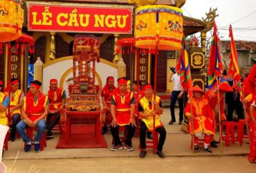 Khám Phá Vẻ Đẹp Văn Hóa: Những Lễ Hội Mùa Xuân Tại Miền Trung