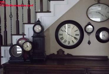 Bí Quyết Chọn Vị Trí Treo Đồng Hồ Hợp Phong Thủy Cho Gia Đình