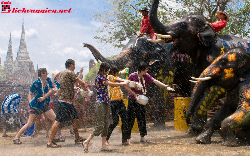 Kh&aacute;m Ph&aacute; C&aacute;c Lễ Hội M&ugrave;a H&egrave; Tr&ecirc;n Thế Giới - H&agrave;nh Tr&igrave;nh Văn H&oacute;a Đầy M&agrave;u Sắc