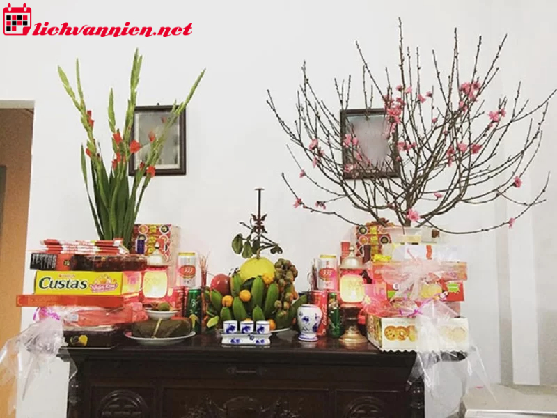 Cúng Đầu Năm Theo Phong Thủy: Nghi Thức Đón Lộc Xuân An Khang