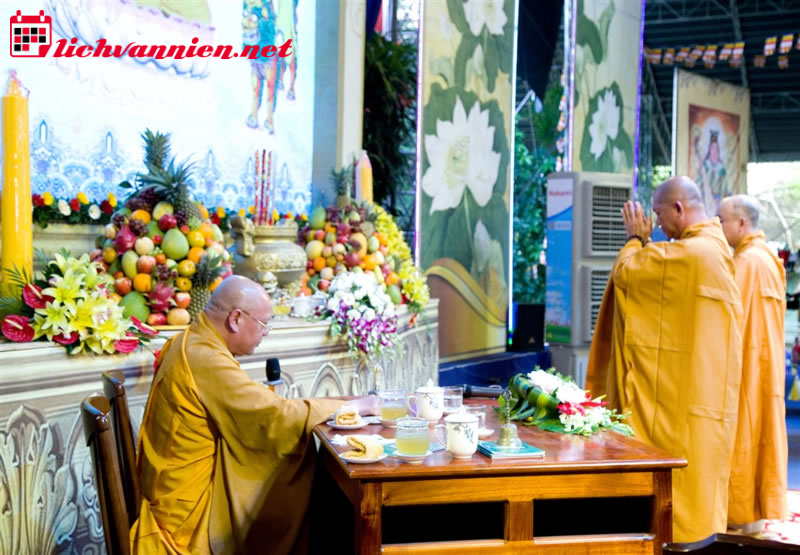 Mộ Táng Và Phật Giáo: Sự Giao Thoa Văn Hóa Qua Các Thời Đại