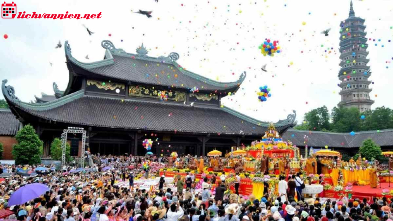 Khám Phá Vẻ Đẹp Văn Hóa: Những Lễ Hội Mùa Xuân Tại Miền Trung