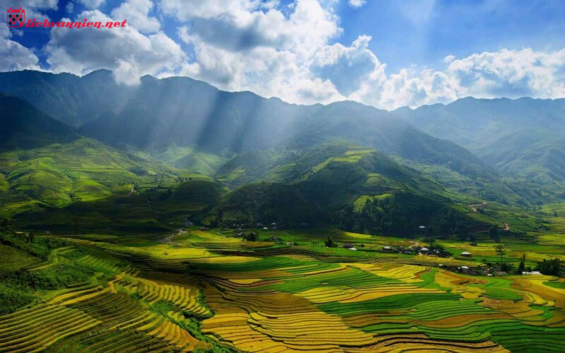 Thế Nào Gọi Là Hồi Long Cố Tổ: Bí Ẩn Địa Lý Phong Thủy Cát Tường