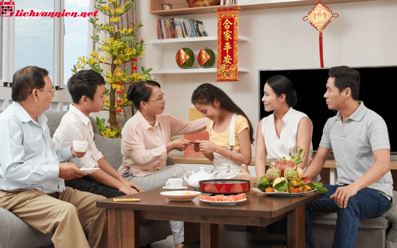 Người Tuổi N&agrave;o Ph&ugrave; Hợp X&ocirc;ng Đất Cho Gia Chủ Sinh Năm 2007 - B&iacute; Quyết Đ&oacute;n Lộc Đầu Xu&acirc;n