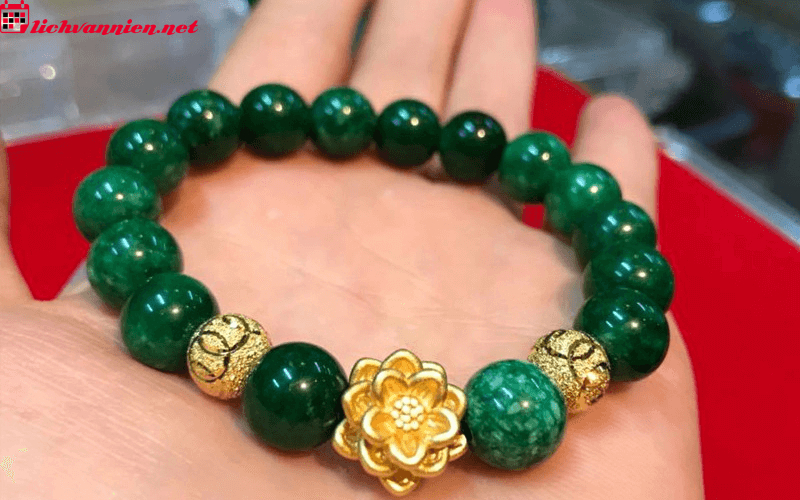 Vật Phẩm Phong Thủy Cho Người Tuổi Th&igrave;n &ndash; B&iacute; Quyết Chi&ecirc;u T&agrave;i Lộc V&agrave; May Mắn