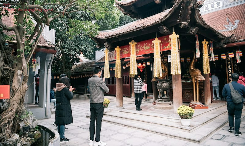 Xem Ngày Tốt Đi Lễ Chùa